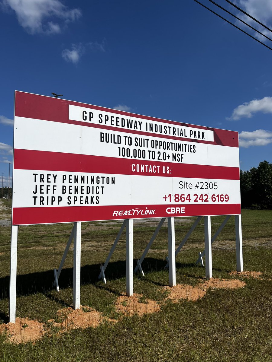 Fascar_Living's tweet image. Sad that this track will soon possibly be turned into a “lake” for an industrial park. All that @NASCAR history will be lost! #savethespeedway #saveourspeedway #nascar #racing #history