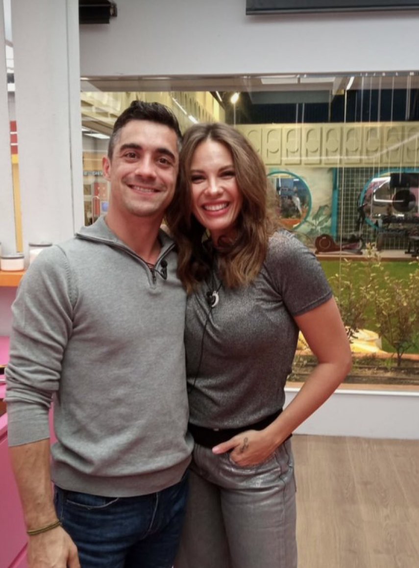 soniab106's tweet image. ¡Este sería mi ship favorito! 
🥰❣️      Javi y Jessica     ❣️🥰
#GHVIP40 #GHVIP50