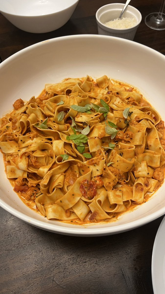 SoniaPe10's tweet photo. Lobster pappardelle in a tomato cream sauce π©βπ³#girlcancook https://t.co/N3fJjKJd87