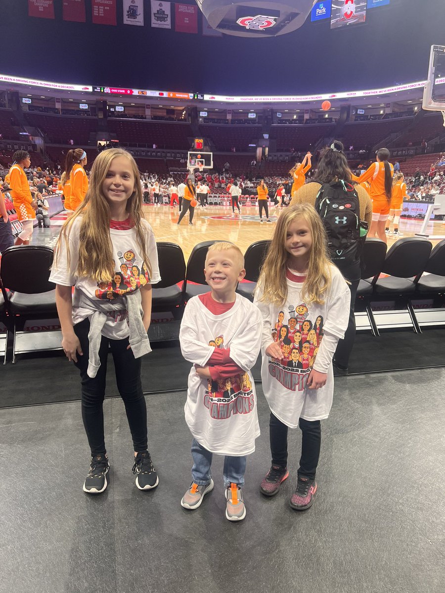 MattWaechter's tweet photo. On a whim @HWaechter24 and I took the kids on a 2-hour road trip to Columbus for this one. On a school night to boot.
They were tired the next day, but theyโll never forget it.
#FutureBuckeyes https://t.co/yZMzwdnfJJ