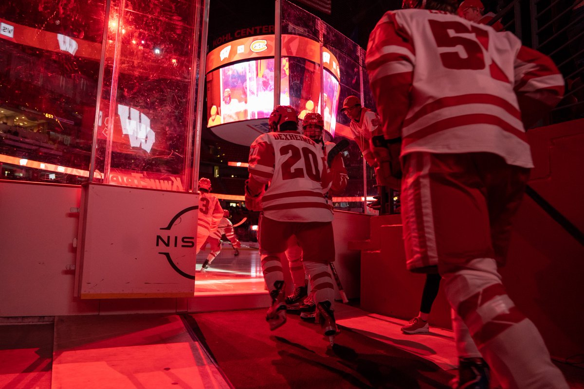 Wisconsin Badgers tweet media