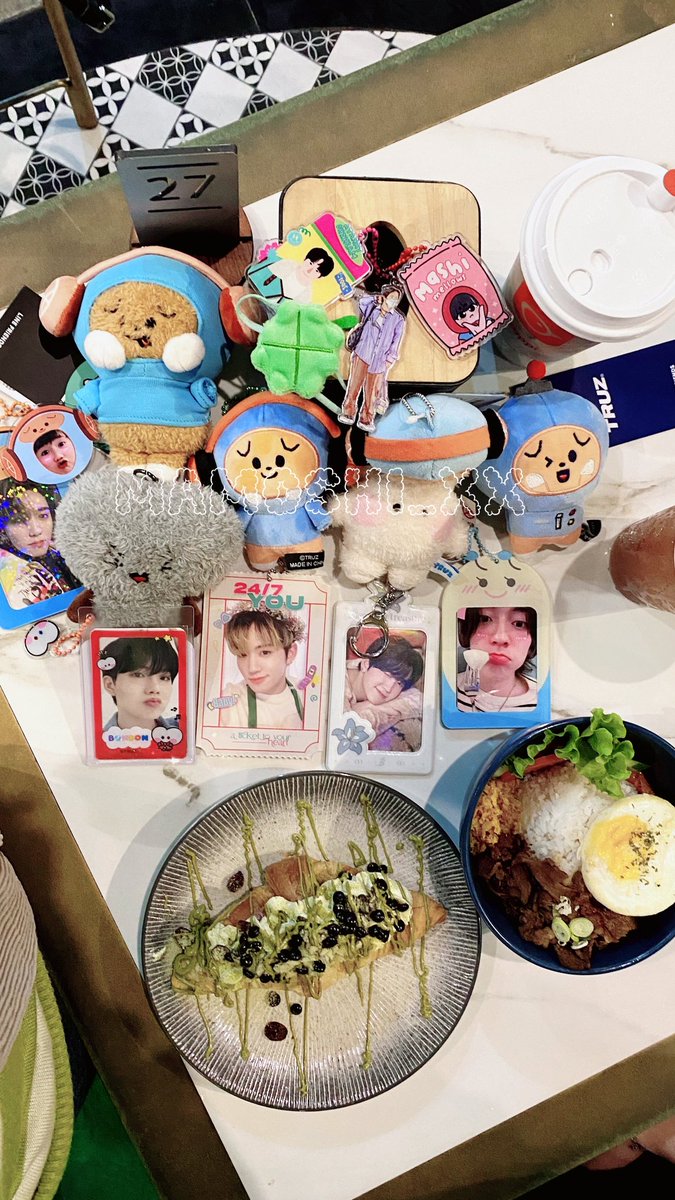 mamoshi_xx's tweet photo. หโโบโก romanticizing my life as a mellows๐๐๐ฅข
#mashmellows https://t.co/7OlOKhmamt