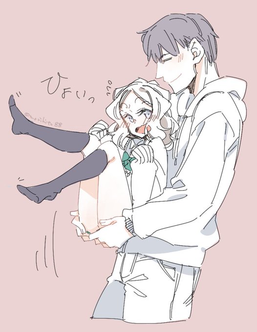 昨日の朝活ラクガキのちびっこちゃんを持ち上げた☺️#ちびっこちゃん朝活 