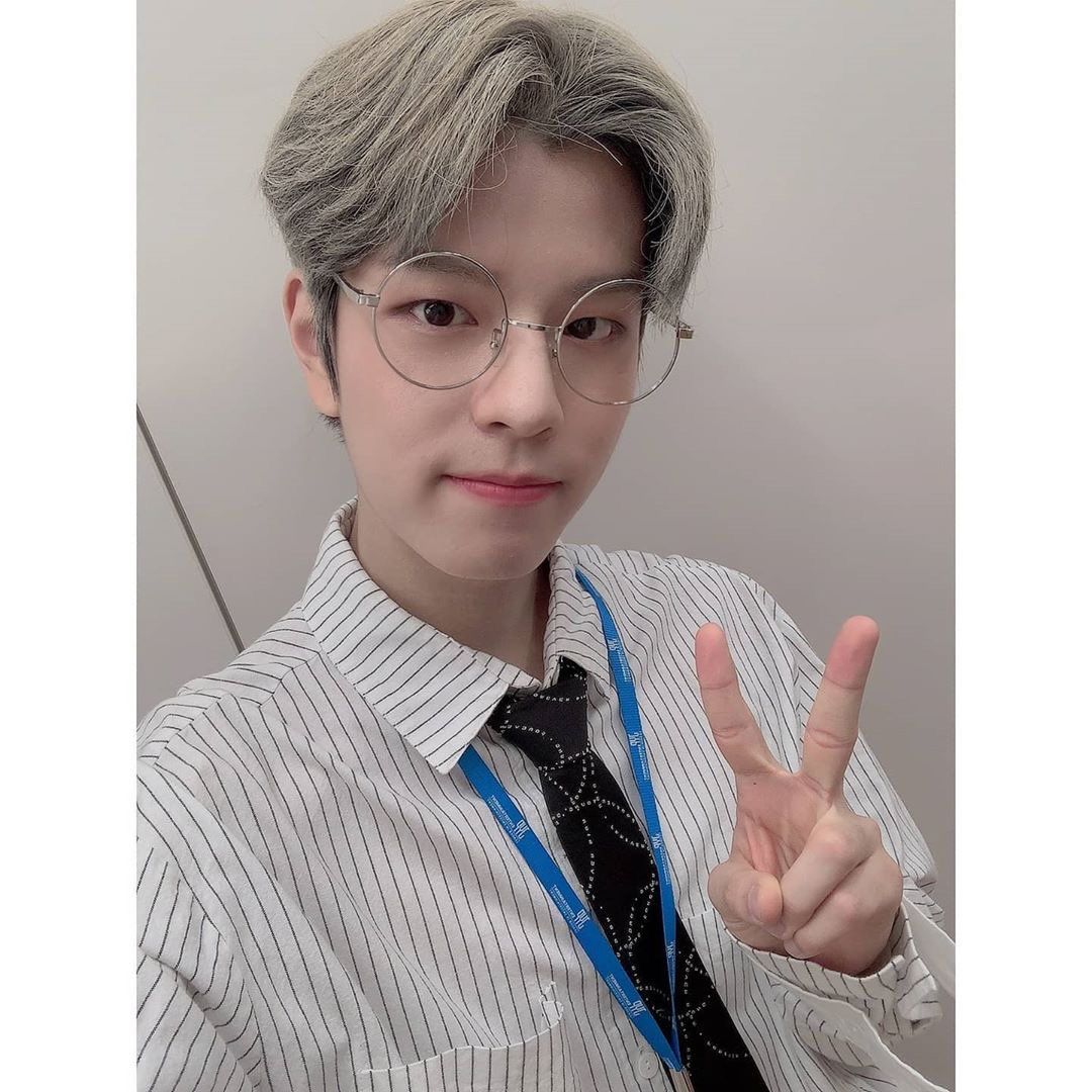 Hourly Seungmin🐶🎶 tweet media