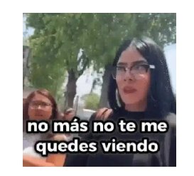 ElMillennialCri's tweet photo. Me dio la sensación de que en cualquier momento la #SandraCuevas iba a hacerle como en las imágenes:

#Batres
#CentralDeAbastos 
#Iztapalapa https://t.co/lU1jkbCv6B