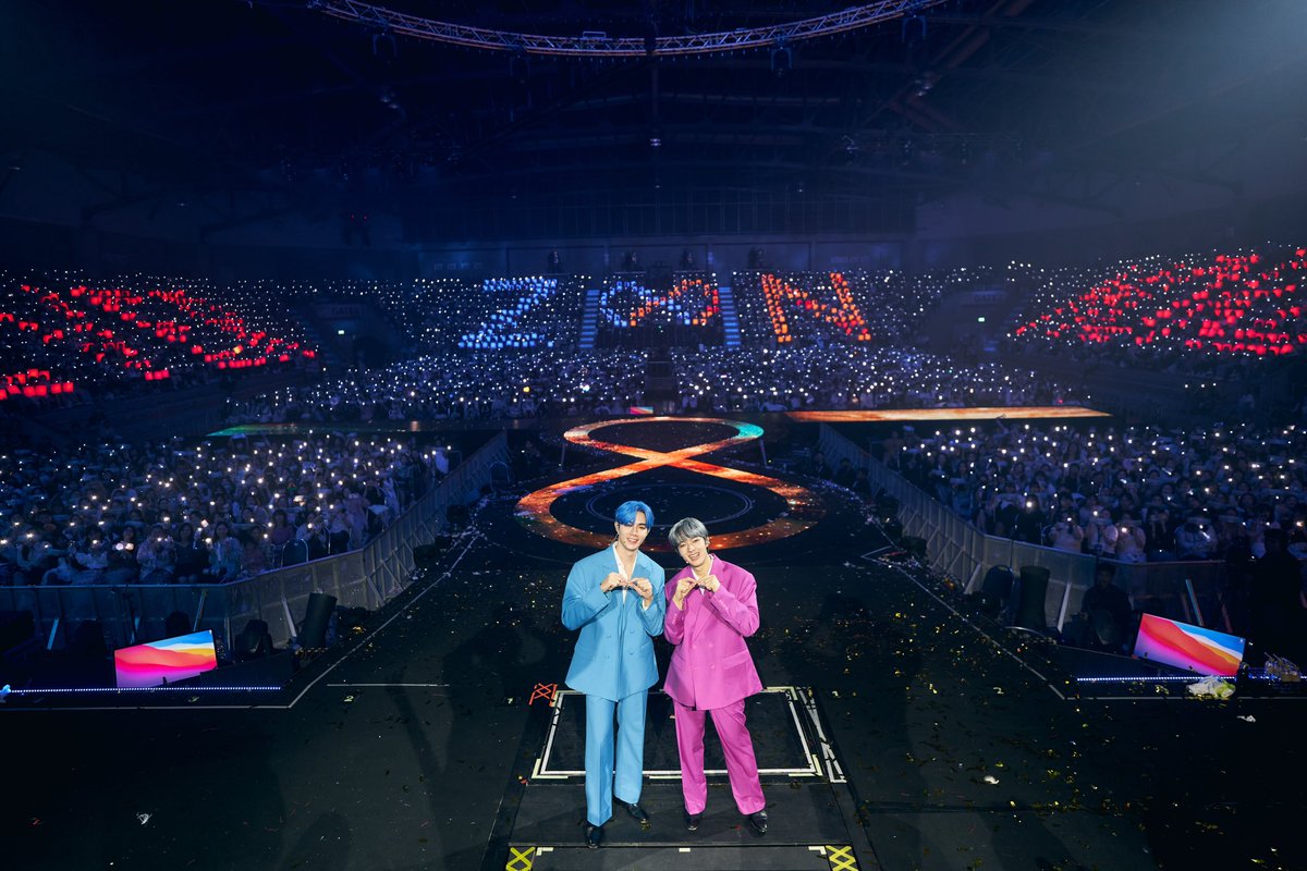 CwrNew's tweet photo. I’m so happy that I have a chance to receive good love from everyone, and I hope that you guys will always be beside me and support me in every ’Another Life’. Love you! #ZeeNuNew1stConcertDay1 
#ZeeNuNew1stConcertDay2 https://t.co/fveSLtarnD