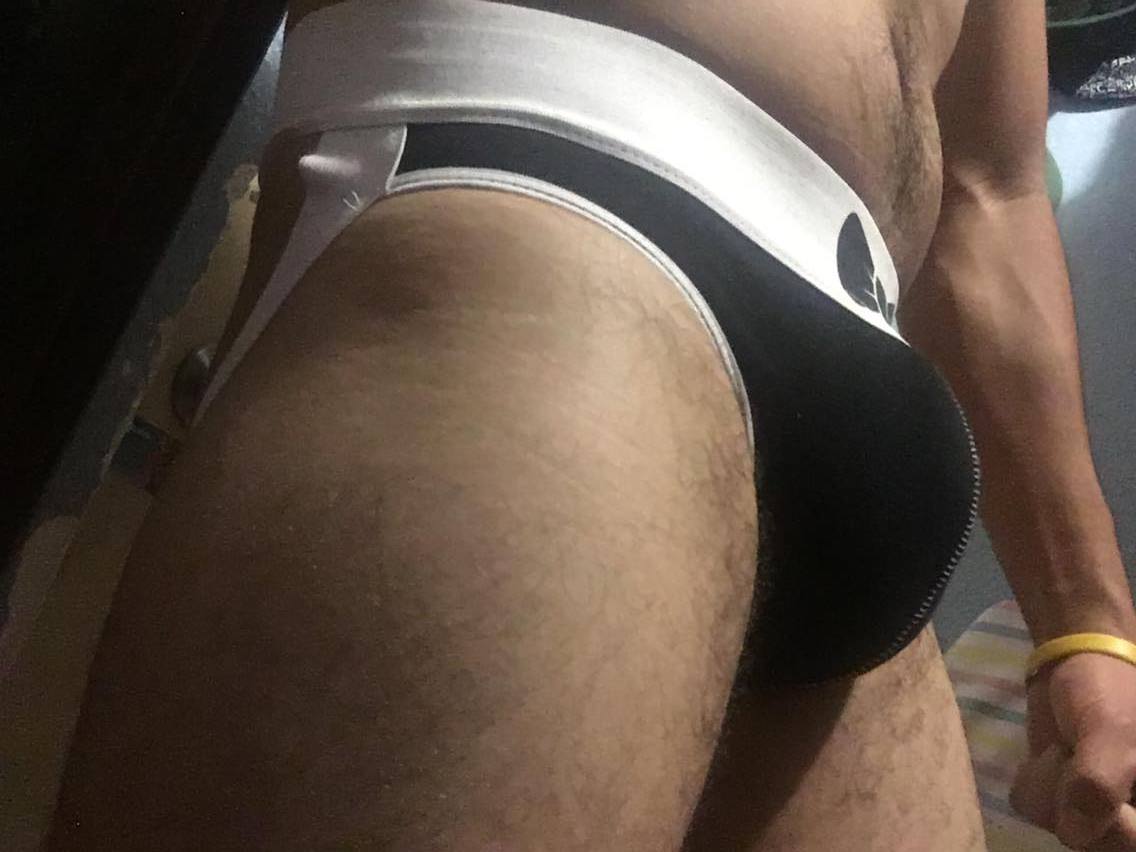 Adonis690's tweet image. Listo para ver a mi sissy fav