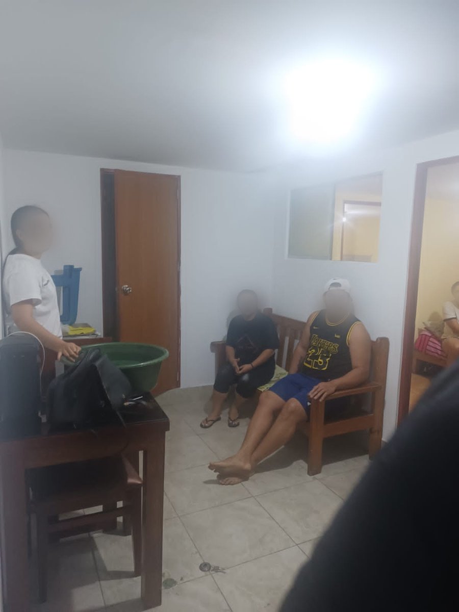 PoliciaPeru's tweet photo. #LoÚltimo🚨 | Contundente golpe a la organización criminal transnacional Dinastía Alayon-Tren de Aragua.  
31 presuntos integrantes de esta organización criminal han sido capturados por la Policía Nacional del Perú y se vienen allanando 42 locales nocturnos e inmuebles. https://t.co/G2LvXoHnu1