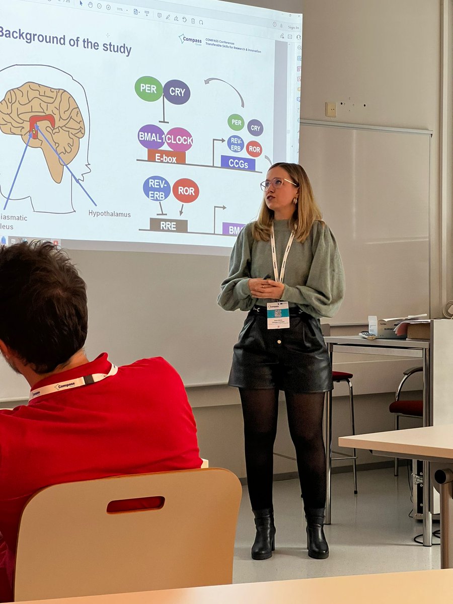 bmc_lab's tweet photo. Yesterday @SaraOrtega97 presented our last work about the relationship between #CircadianClock genes and the #HallmarksOfCancer in the #COMPASSConference organized by
@Ulysseus_eu in Helsinki.
More info 👉🏻: https://t.co/DlaJREDPyz https://t.co/I5bsnluDHF