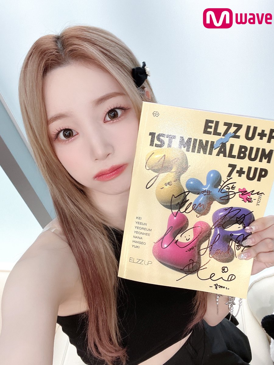 [#Mwave shop] #EL7ZUP Selfie for EL7Z U📷

📍Sales Period : ~ OCT 10, 6PM (KST)
📍SIGNED CD : bit.ly/EL7ZUP_7plusUP

#케이 #KEI 
#예은 #YEEUN 
#여름 #YEOREUM 
#연희 #YEONHEE