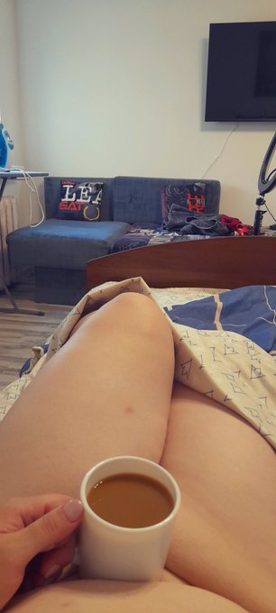 A whole week of rest filled me with new strength! I finish my coffee and break into working days again<a href="/tag/bdsmmaster"class="tags"><span>#bdsmmaster</span></a><a href="/tag/bdsmsubmissive"class="tags"><span>#bdsmsubmissive</span></a><a href="/tag/nudethursday"class="tags"><span>#nudethursday</span></a>