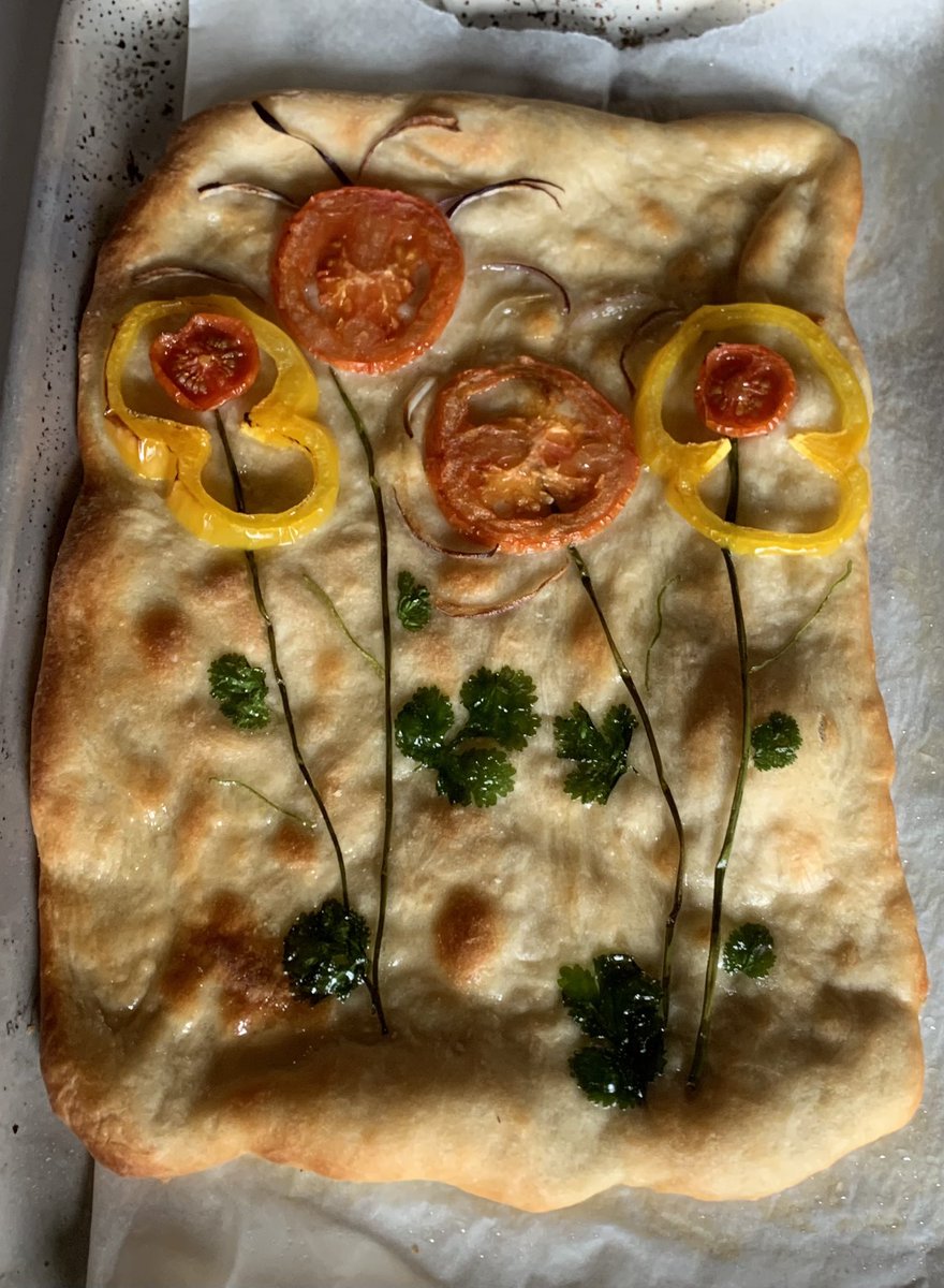KloodleUK's tweet photo. Looking forward to working with amazing @InnChurches @FoodSavers to build fantastic #skills for #youngpeople through #cooking #foodeducation and making #bread like the flowery focaccia @_SkillsForLife_ @bradfordmdc #breaducation #education https://t.co/eycgJjg7Bo