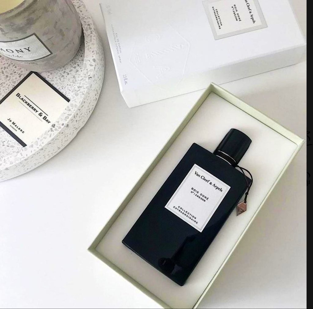 🚨🚨🚨🚨
عطور أصنفها ⭐️⭐️⭐️⭐️⭐️
هذي العطور جمعت كل شي حلو😍

جمال الرائحة💚
الأداء الممتاز✅
الجودة العالية👍🏻

السعر من 350 إلى 700 ريال
وميزتها لو أخذتها عمياني تطمن أنت أمام عطر يرضي أغلب الأذواق إن لم يكن الجميع
ولو تبي هدية مميزة لغالي 🎁 بتكون أحلى هدية❤️
#رابطة_عشاق_العطور