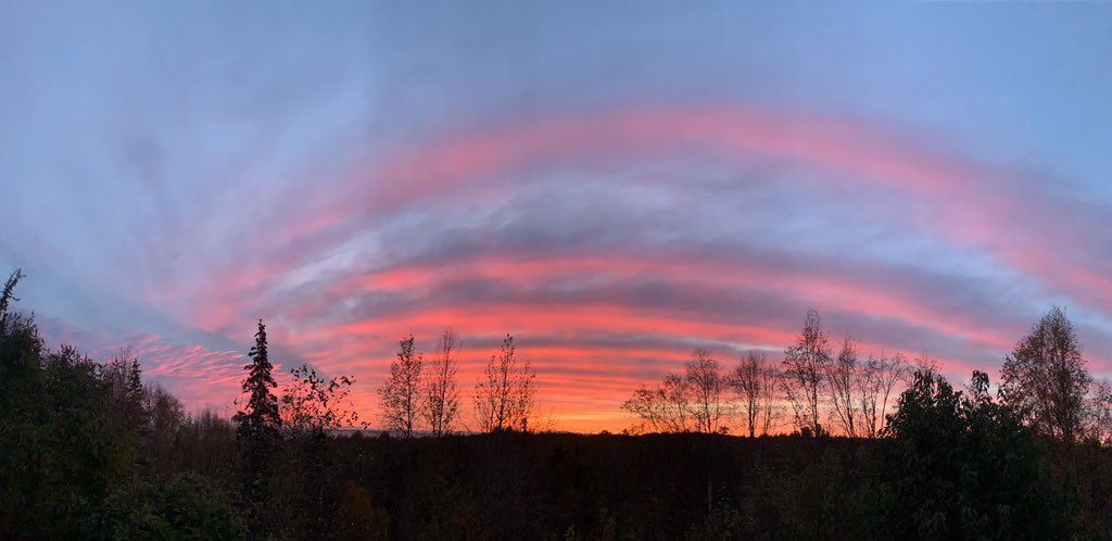 Firebrand101's tweet photo. Not sure if you caught the sunset… but it was pretty awesome!
.
.
.
#sunset #alaska #alaskasunset #nature #sky #skyphotography #sunsetphotography #sunsetlovers #sunset_pics #sunsetmadness https://t.co/0W5nbsehuq