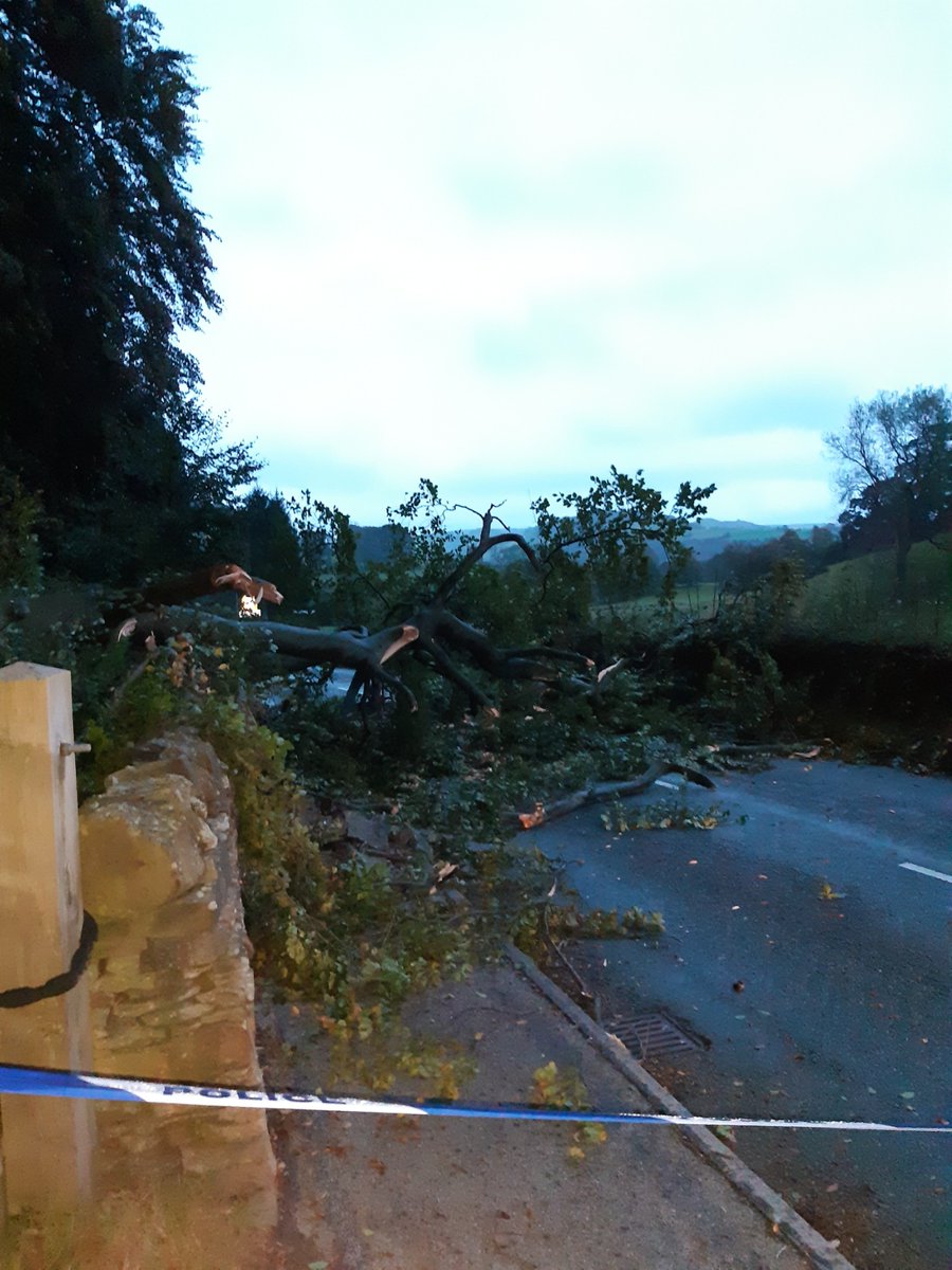 Macclesfield Police tweet media