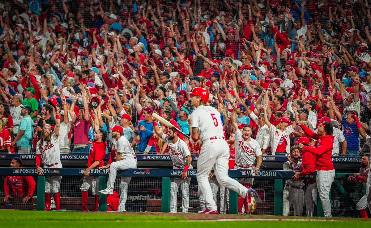 Phillies's tweet photo. GRAND Stott https://t.co/MNtsndC51U