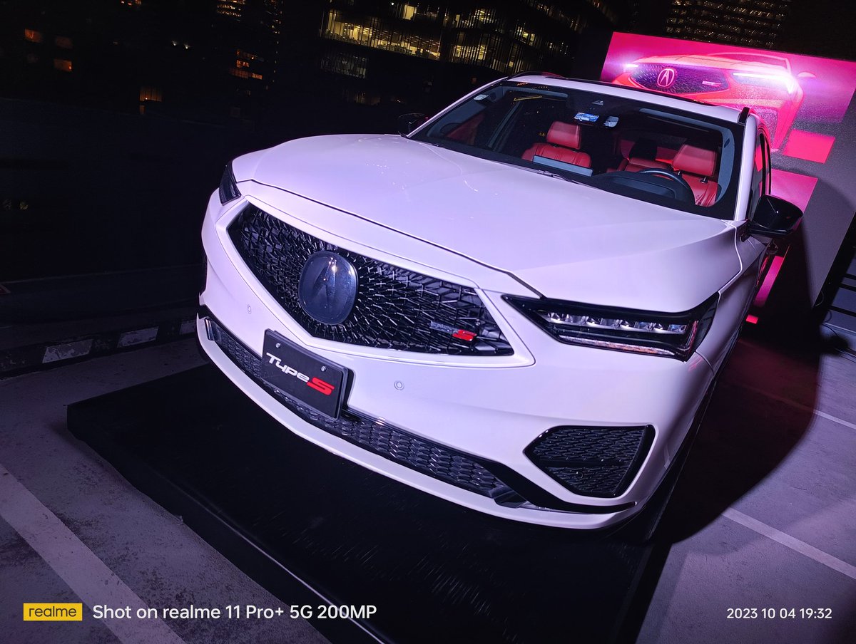 GeekZillaTech's tweet photo. Estamos en la presentación del nuevo #IntegraTypeS de @Acura_Mexico. En lo que revelan está maravilla, les dejamos un par de fotos del TLX y la MDX.
@Acura
Fotos tomadas con el #realme11proplus5G de @realme_MX https://t.co/IBNIYunNyE