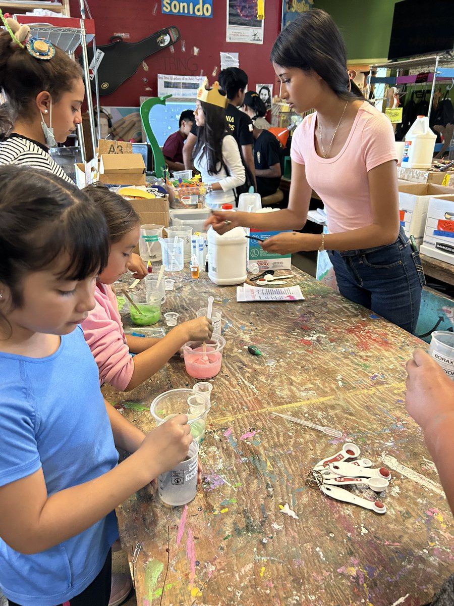 Our first slime day complete! We got to make slime with all age groups and experimented with our recipe for classic👩‍🔬. Come meet our slime expert who will be creating new slimes every month! 🙌