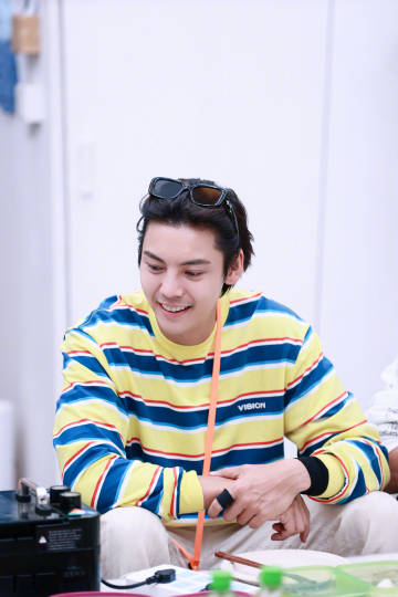 Let me see what interesting things happened in Xingshou Village today. [Stealing Music]#variety show fairy tale#