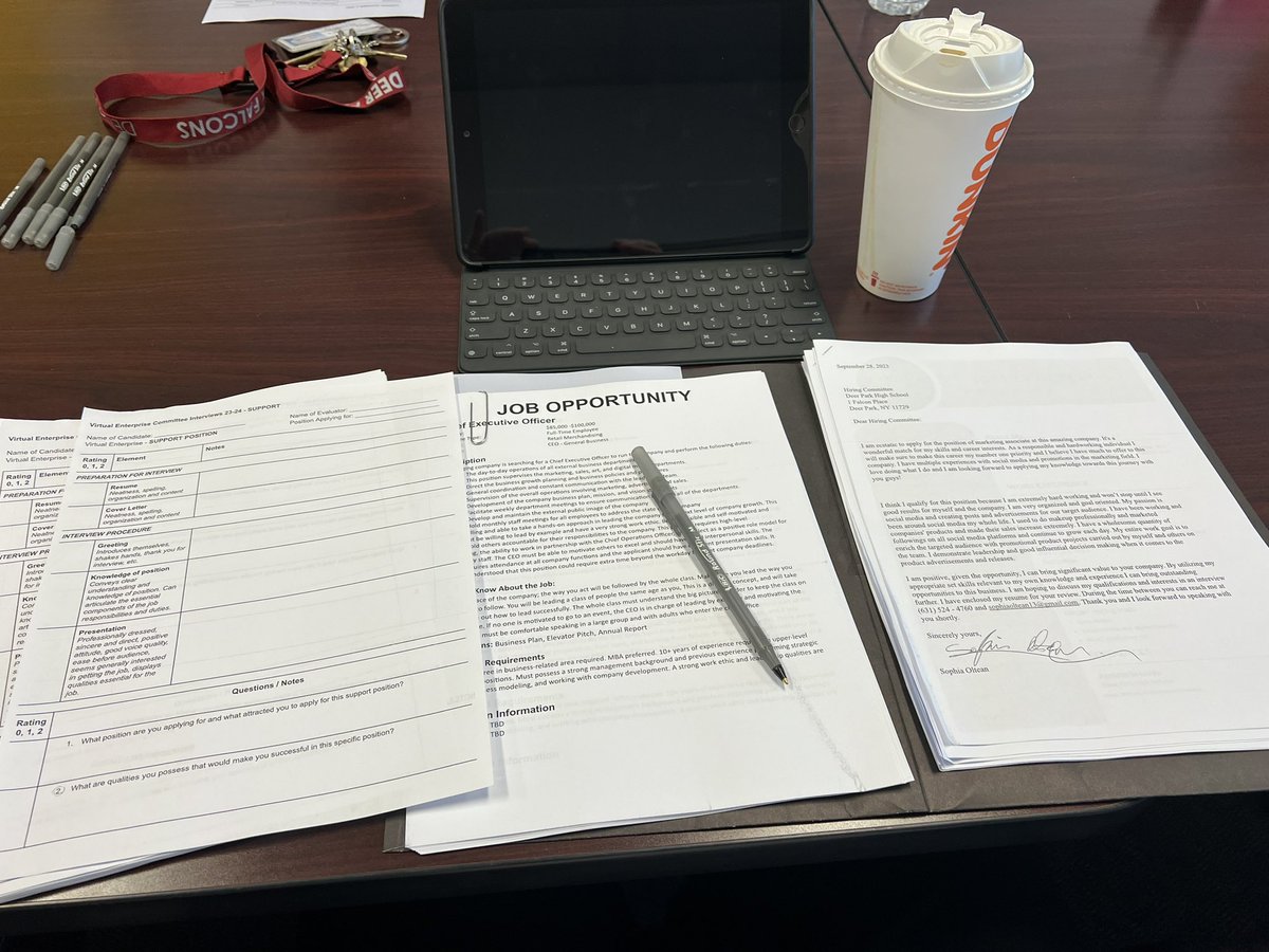 LICABJoe's tweet photo. Had an awesome time the last two days at my alma mater Deer Park High School sitting in the interview committee selecting the students for the first ever DPHS #VirtualEnterprises class! 

@DeerParkEdu https://t.co/71VHygj4QV