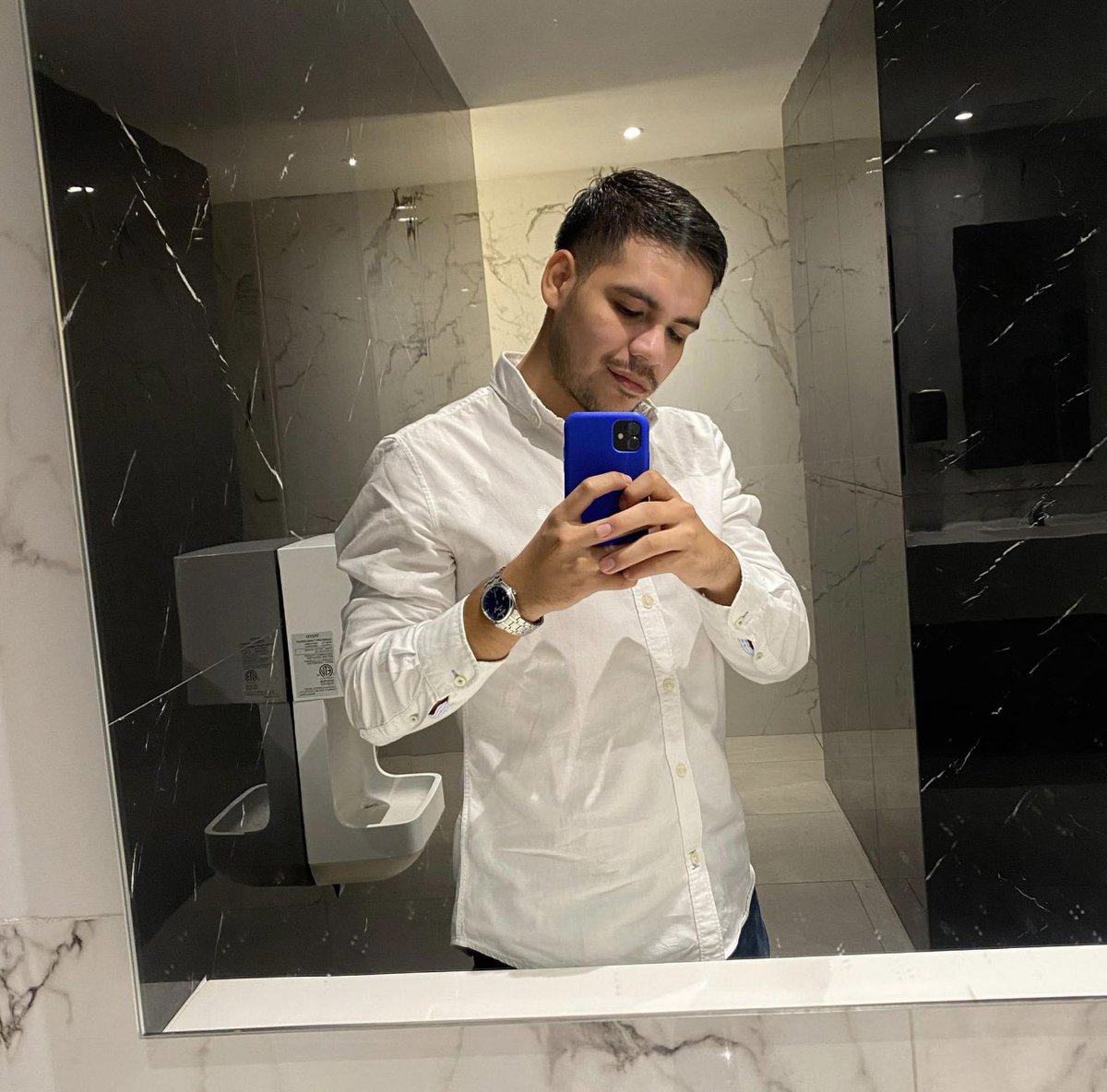 _amunozc's tweet photo. abro hilo de cómo Andrés Espinoza (@andespinoza_) me estafó por Q10,000.00 https://t.co/RxNSg0n8Hi