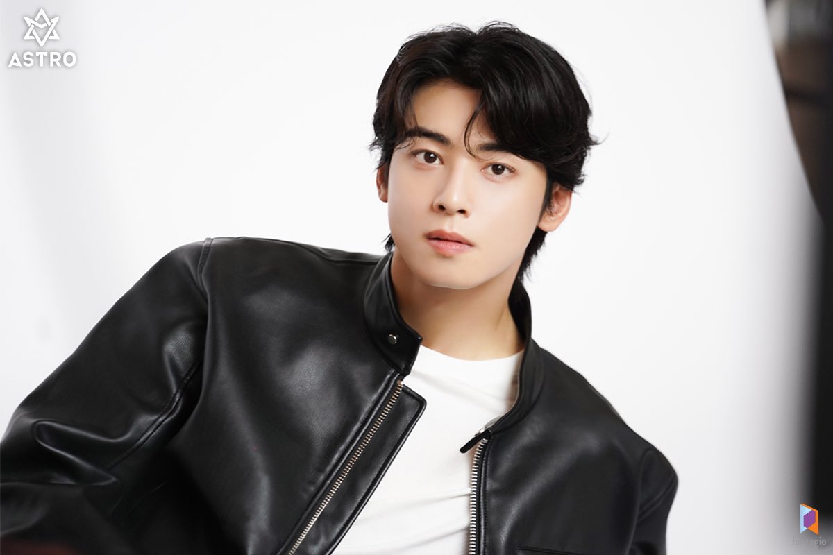 fantagiogroup's tweet photo. [#차은우][포스트] 차은우와 풍족한 가을을 보내는 세 가지 방법

▶ https://t.co/YKjqWzBsGg

#네이버_포스트 #아스트로 #ASTRO #CHAEUNWOO https://t.co/kHzHEX04ia