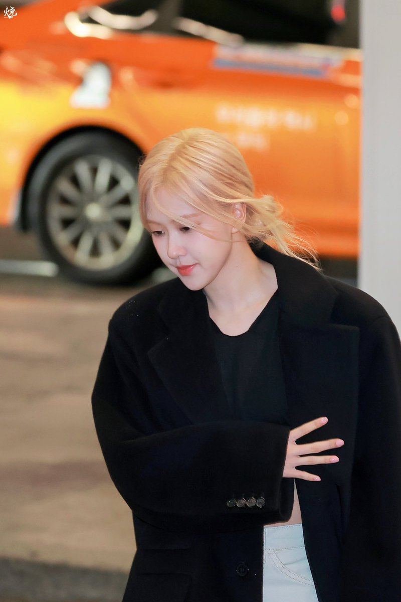 231004  ICN

#블랙핑크 #로제
#BLACKPINK #ROSÉ
<a href="/BLACKPINK/">BLACKPINKOFFICIAL</a>