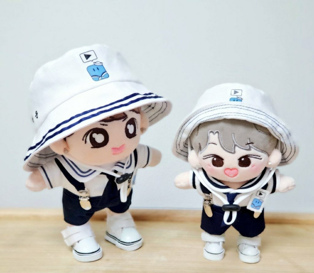 아맞다 어제 울엄마 깨톡프사보고 캡쳐해서 올린다는게 씻고 자기 바빠서 깜빡했네ㅋㅋ 안이 울엄마 프사 왜 위플레이 깅들인건뒈??ㅋㅋㅋㅋㅋㅋㅋ
내가 귀여운거에 환장하는게 유전이었나보군 껄껄껄😆🤣
#하늘통신 #하성운 #위플레이2 
#귀여운건안질려_특히하성운