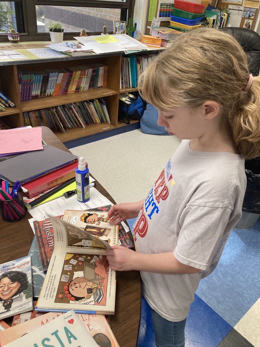 Hubbard Library Media Center tweet media