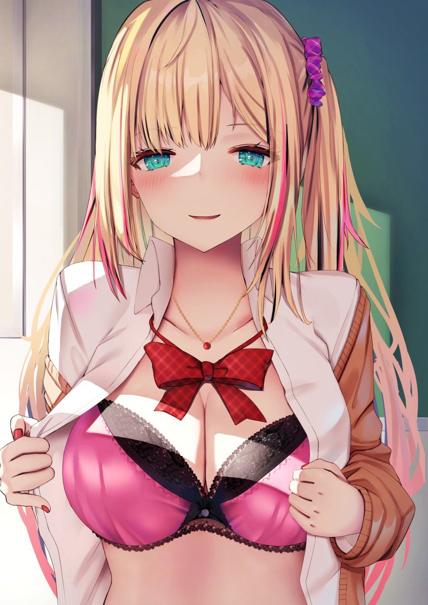 "What is your favorite place to grab a cutie?"
If they have one, their shaft may be the best pick~
It's just like holding a joystick 💕
Their throat is a good second...
It grants you their full focus and that helpless look is so cute 💖
Third, their hand, to pull them in a hug 💋