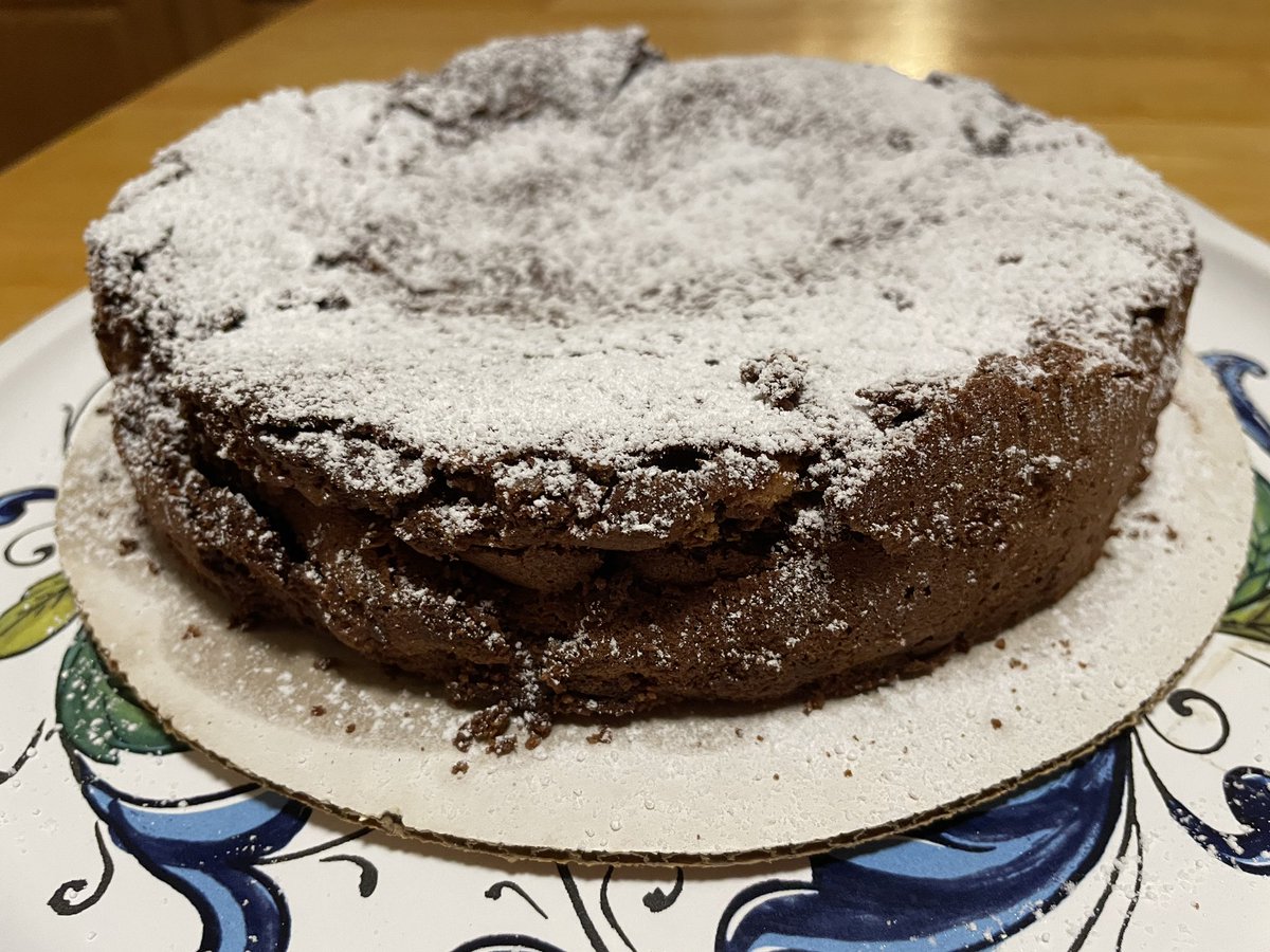 Dark Chocolate Soufflé Cake, with no flour. Creamy soft and intense. 
#marawriterbakes #chocolatecake #AmericanChocolateCake #Foodies  #fdbloggers