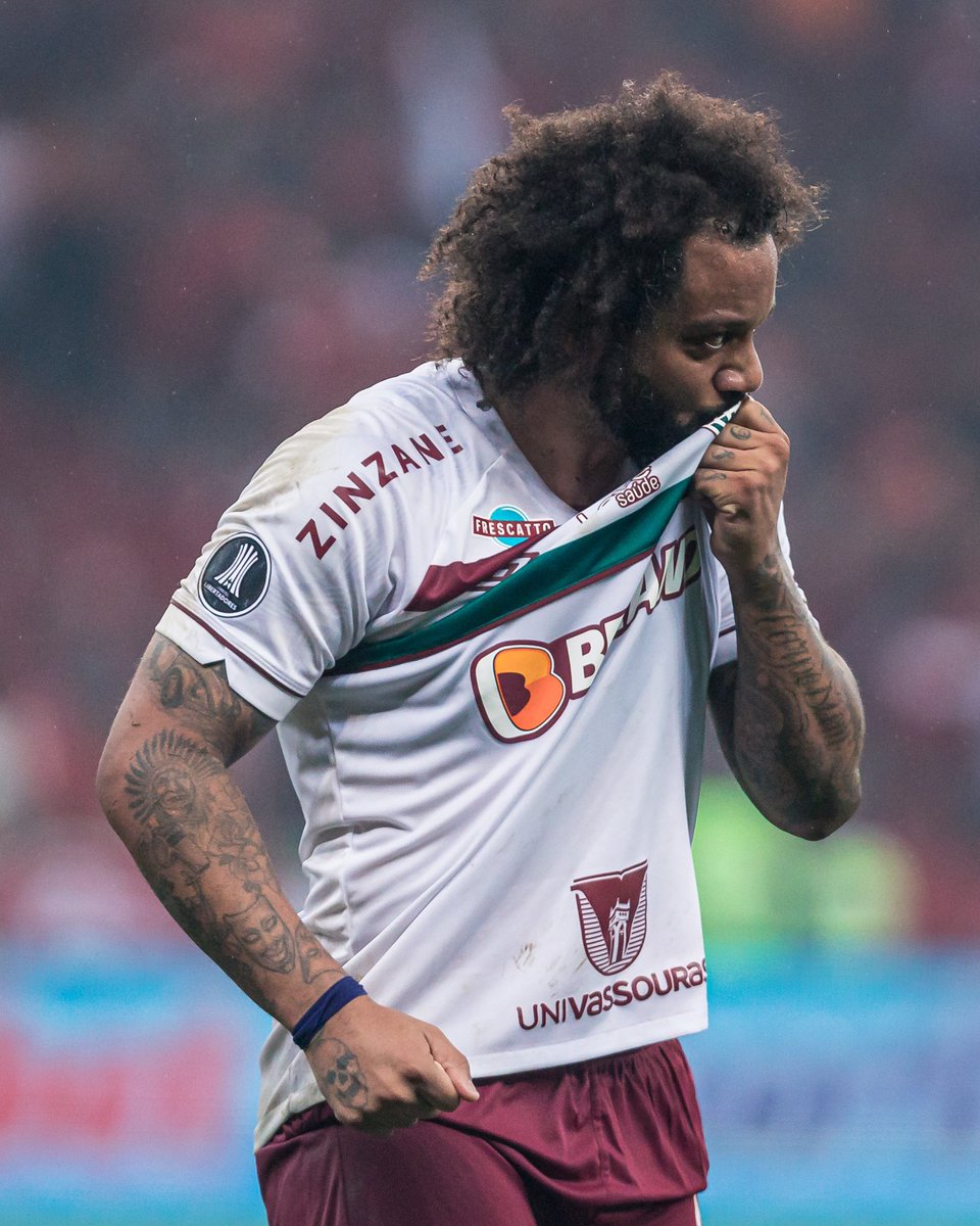 MarceloM12's tweet photo. Muito feliz!!!
Obrigado Fluminense por viver isso.����

Muito obrigado tricolores, vocês estiveram em nossos corações o tempo todo, cada segundo!
OBRIGADO 🙏🏾 

ESTAMOS NA FINAL 🇭🇺 https://t.co/7wXVr6bbNS