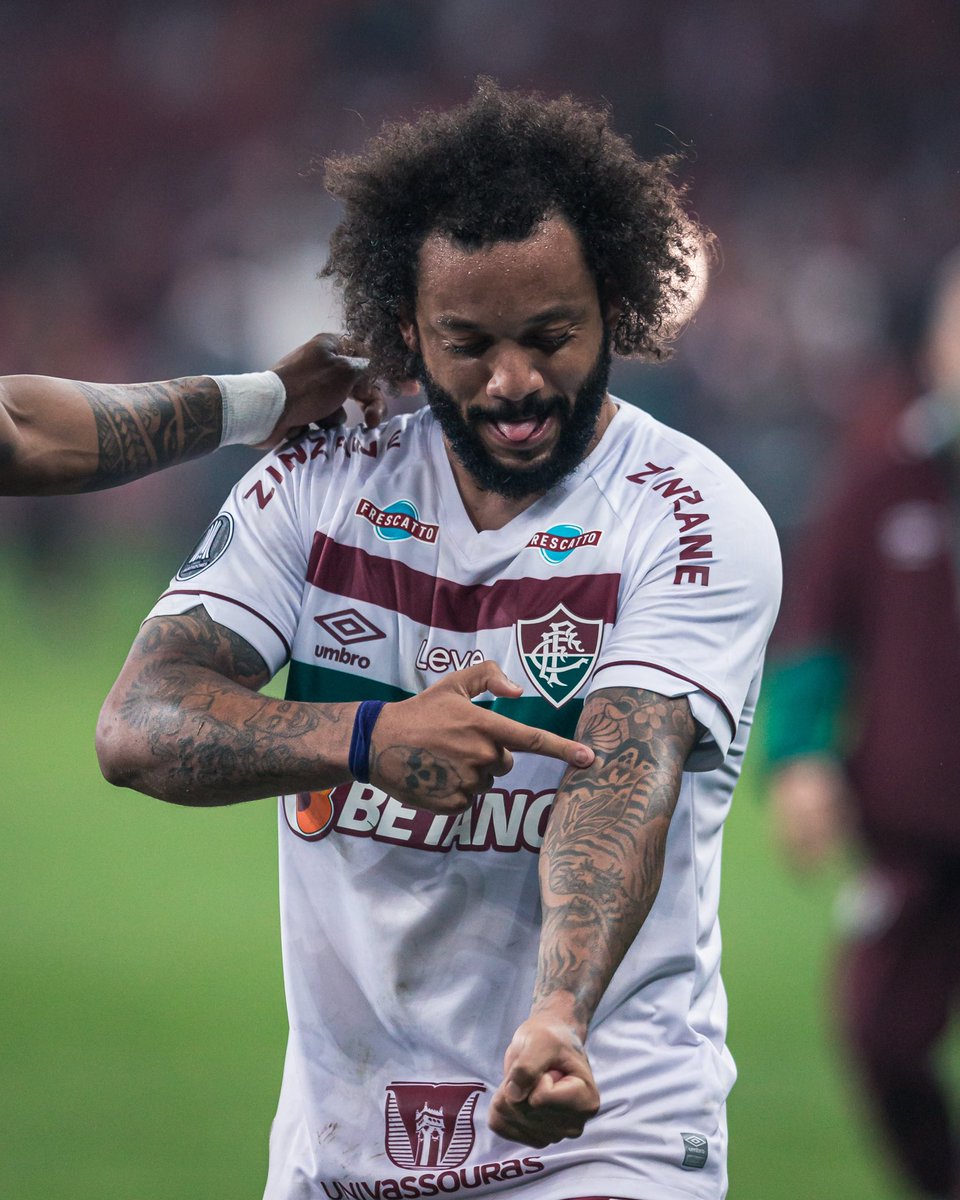 MarceloM12's tweet photo. Muito feliz!!!
Obrigado Fluminense por viver isso.����

Muito obrigado tricolores, vocês estiveram em nossos corações o tempo todo, cada segundo!
OBRIGADO 🙏🏾 

ESTAMOS NA FINAL 🇭🇺 https://t.co/7wXVr6bbNS