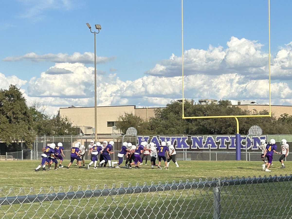 TurnerofHistory's tweet photo. Another Wednesday, another game. This time I stopped by to watch my 7th grade boys. It was a very well played game. I am proud of them. @NISDHobby @HobbyBoysATH @coachsmeb @coach_face @CoachMcGinnis1 @ElCarranco1 @GNDylla12 #RootEdHobby #wednesdaynightfootball https://t.co/3owpLYa2qs