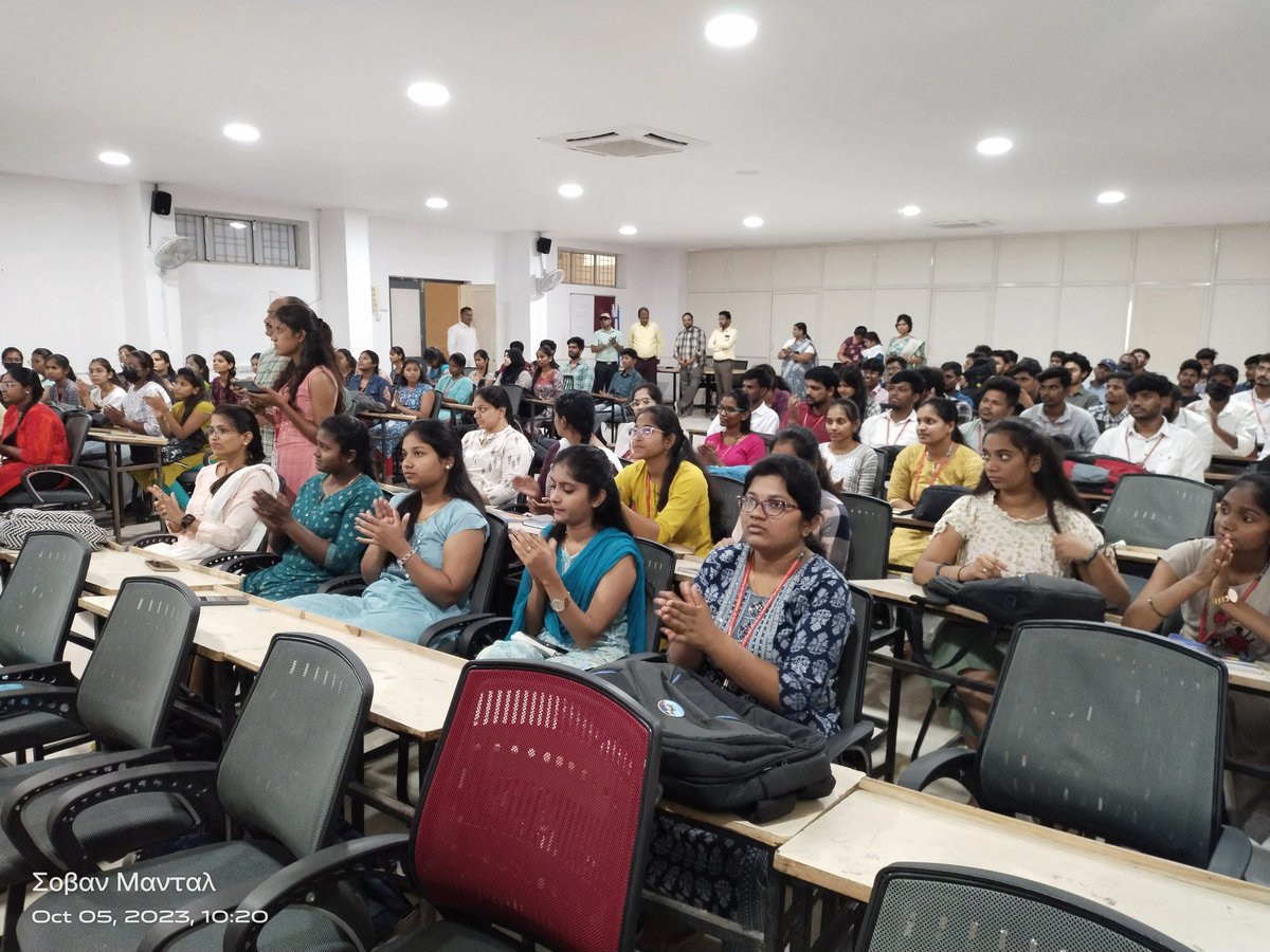 Shovan1308's tweet image. Enlightening the students for the #Journey2Salesforce Program and Welcoming them to the Salesforce Ohana

@hydmcug @HydSFDG @HydArchitects @HyderabadWit @SF_HYD_UG @salesforce @SalesforceDevs @SalesforceAdmns 
@MarketingCloud @Benioff