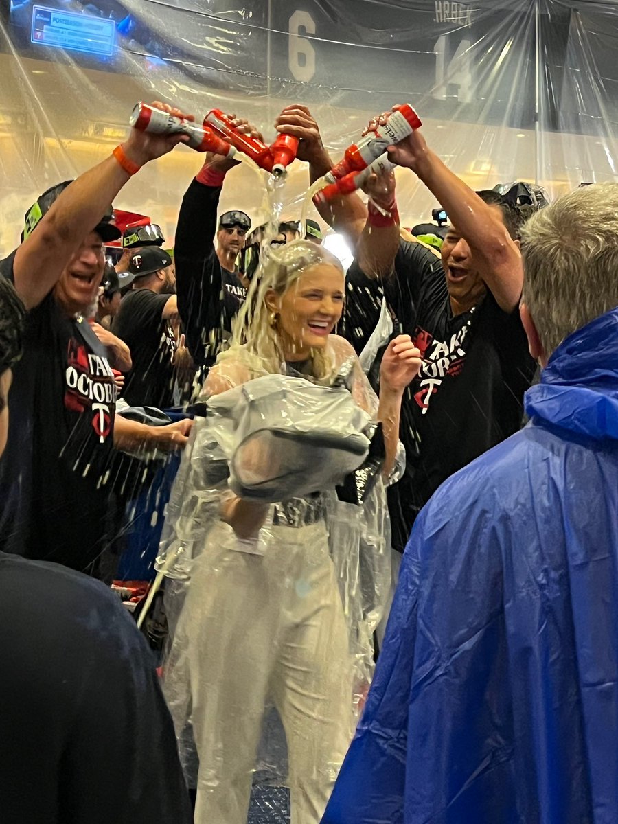 _haleymccormick's tweet image. Me getting absolutely soaked. It was awesome.