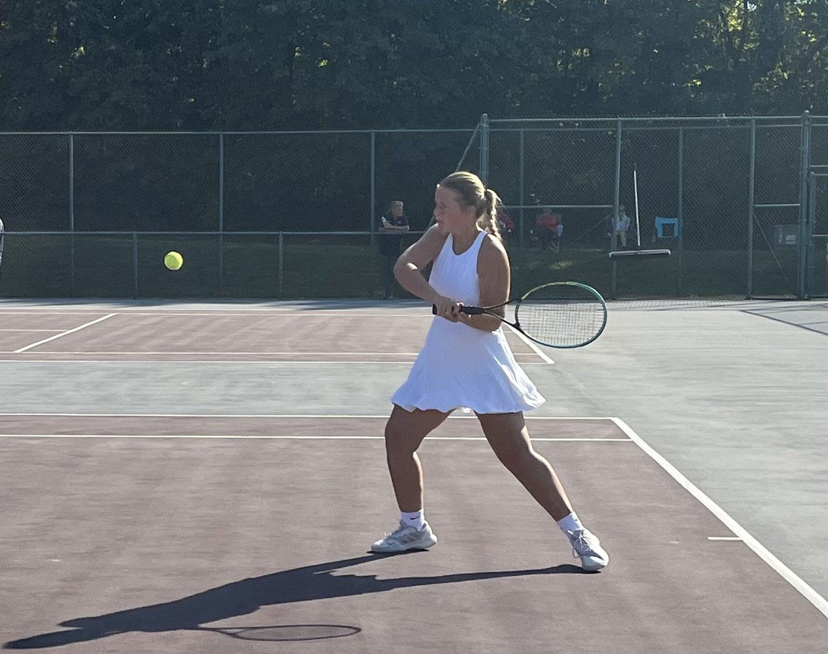 AlderAthletics's tweet photo. Girls Tennis had a great day in the Sectional Tournament today at Columbus Academy with records of Green 1-1, Schmidt 1-1, Neumier 1-1, E Sloat 2-1, K Sloat 2-1, Moran &amp; Jenkins 0-1.  The season comes to an end with some positive wins today. Congrats on a great year. @AlderHS https://t.co/OwwkwerePT