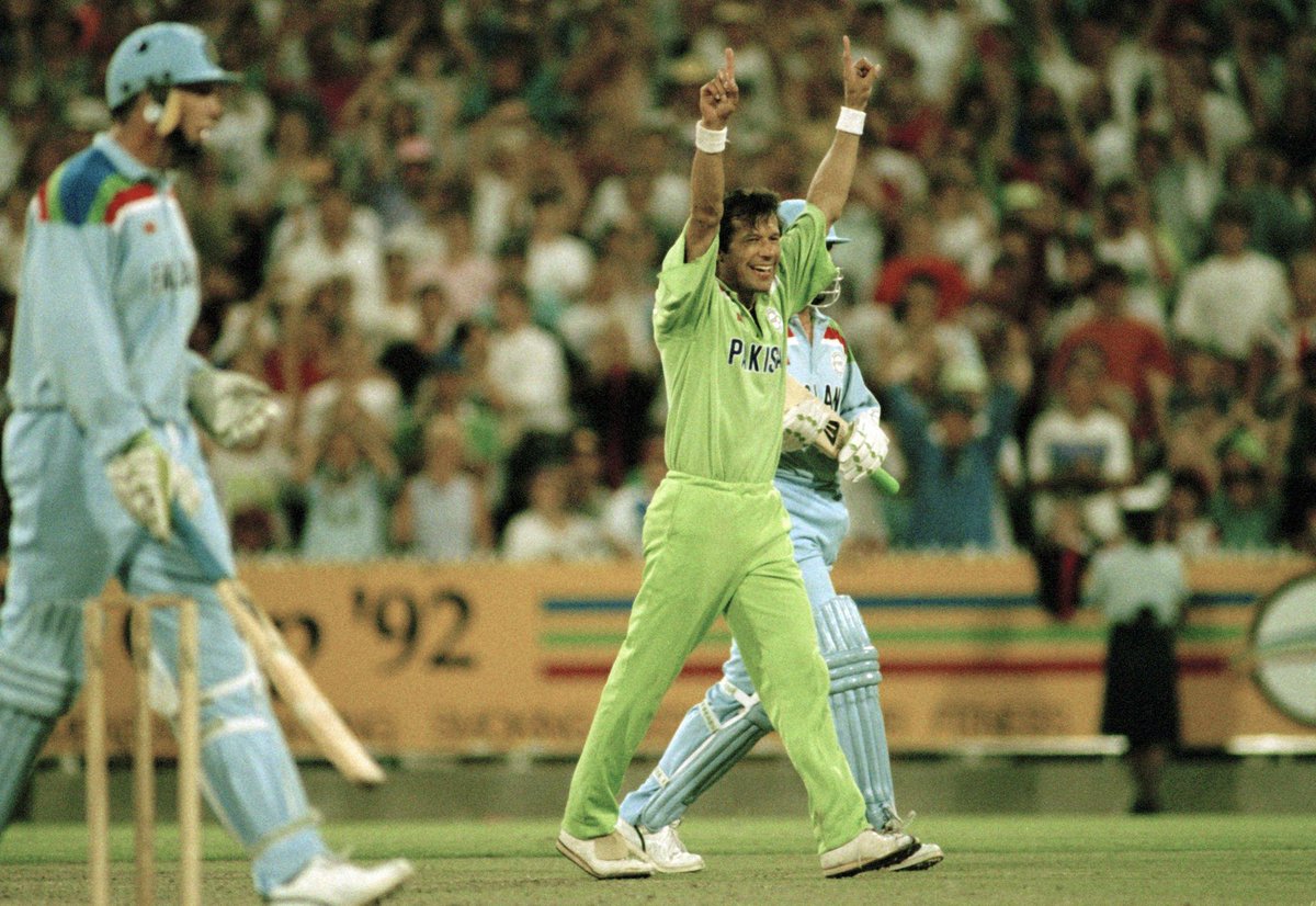 3,807 runs and 362 wickets in 88 Tests 🔴
3,709 runs and 182 wickets in 175 ODIs ⚪️
1992 @cricketworldcup winning captain 🏆
Member of the PCB Hall of Fame ✨

Happy birthday to Imran Khan!