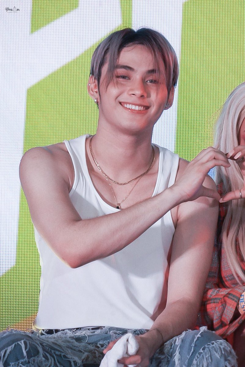 PriSAMspectrum's tweet photo. [100123] #VXON_PATRICK at Robinson’s Galleria Cebu for Ppop Fiesta

@ptrckrcmr20 

VXON AT PPOPFIESTA CEBU
@vxonofficial #VXON
#VXONxPPOPFiesta
#PPOPFiestaTour_Cebu https://t.co/UQZ2WE1plI