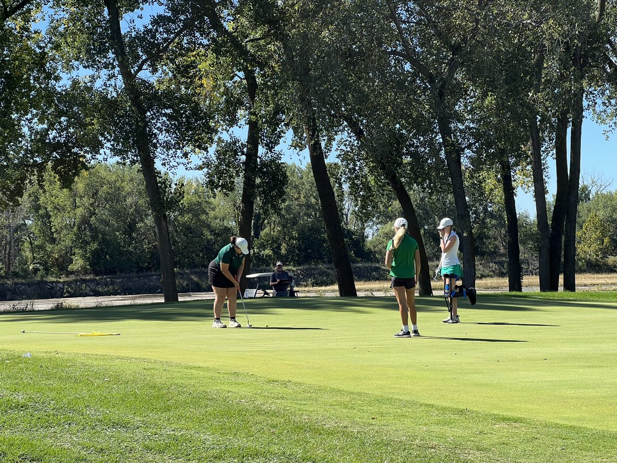 cchs_ggolf's tweet photo. CCHS girls golf season has come to an end. 

⛳️Congrats to Cyah White Bull for a 15th place finish! 
(She’s a freshman 👏🏻👏🏻     👏🏻👏🏻👏🏻) 

⛳️To our seniors, Akeyli and Katelynn: thanks for mentoring your new teammates and making this year a memorable one! Never a dull moment. 🫶🏻 https://t.co/IEsRgdUa9K