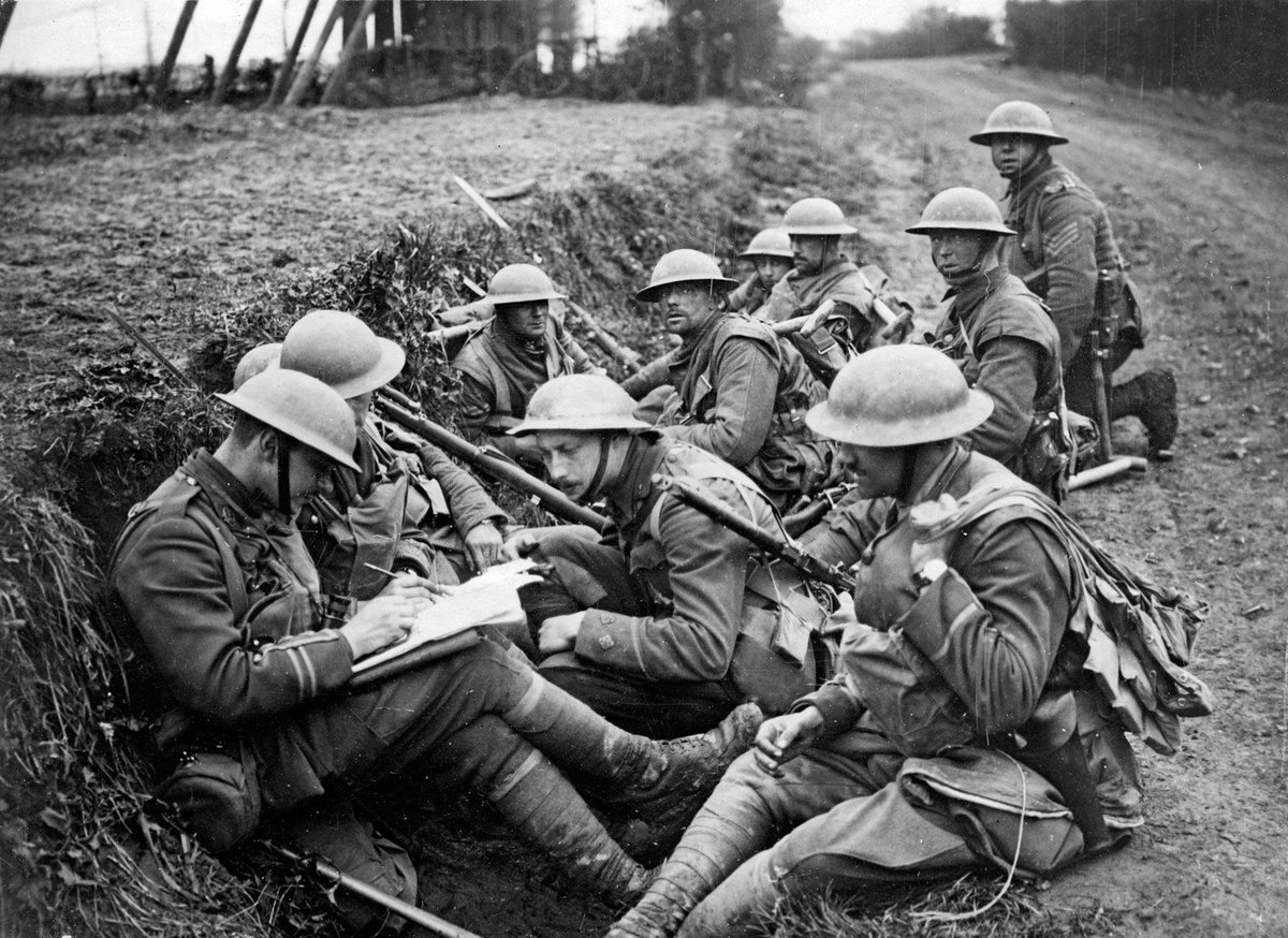 11_Historians's tweet photo. #OnThisDay in 1918,Allied forces broke through the Hindenburg Line in World War I.

#October5th #WorldWar #WW1 #Hindenburg #World #atmfey #กราดยิงพารากอน #bluesky #siamparagon https://t.co/h0QOknywlo