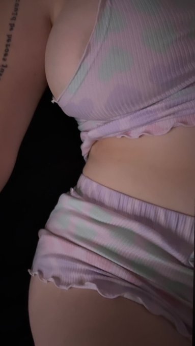Good night 💤 https://t.co/9WUfCCsHb1