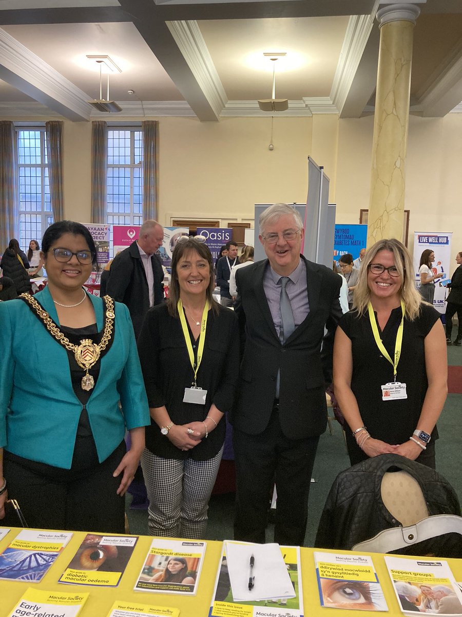 Great opportunity yesterday at Cardiff Ethnic Minority Fair
to speak with <a href="/PrifWeinidog/">Eluned Morgan</a> 
about the problem with delay in treatment for patients with wet AMD causing irreversible sight loss in <a href="/HywelDdaHB/">Hywel Dda UHB</a>