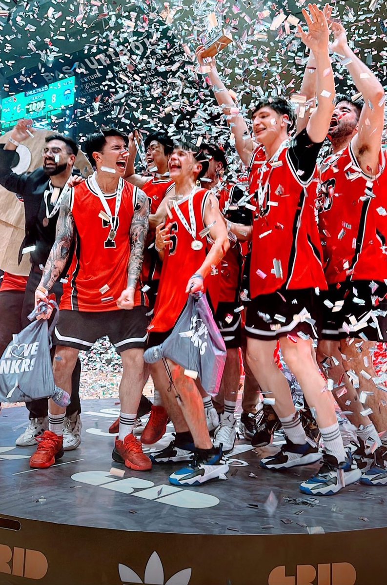 Mariano_Bondar's tweet photo. Salimos campeones 
Good ending ❤️ https://t.co/wbgsG5BRqZ