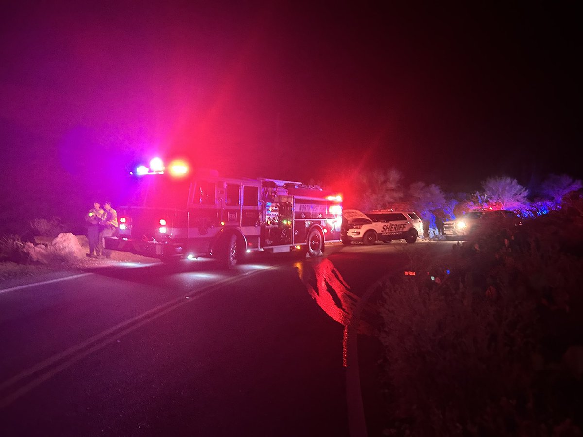 NorthwestFire's tweet photo. Northwest Fire @TucsonFireDept  and @PimaSheriff are on scene of an active TRT rescue on Gates  Pass. Please avoid the area. https://t.co/hgU0SGDtWy