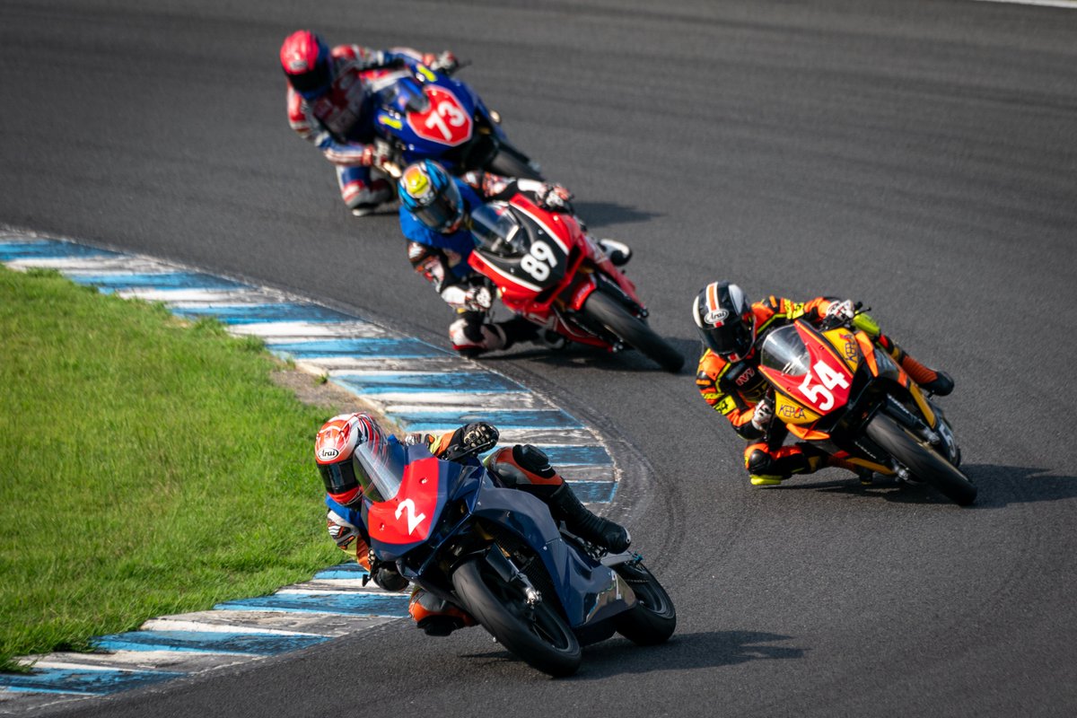kumaphoto1's tweet photo. #もてロー
#ST250T
どこみてもバッチバチで面白いのよ!
順位にご注目! https://t.co/zfrCrXepxL