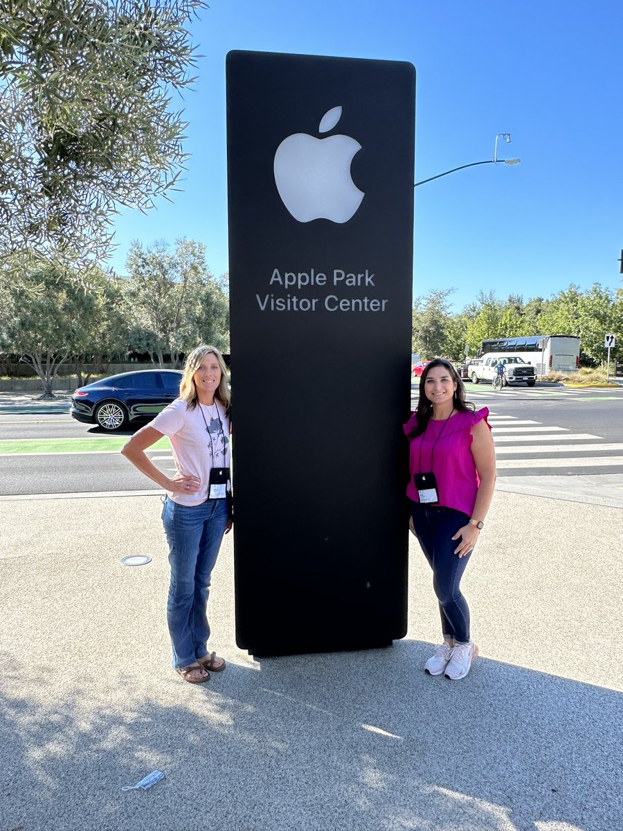 annamvandelft's tweet photo. @beckybarnhill08 and I are having the time of our lives at @AppleLearning Academy in Cupertino, CA! @AppleEDU @Apple Learning so much, our brains our busting at the seams! https://t.co/CEcqCrYsjD
