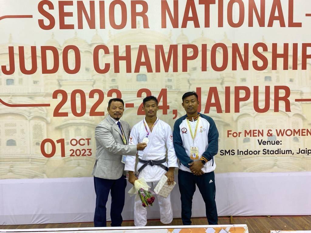 Senior National Judo Championship 2023-24 at Jaipur.

 Overall Women  Team Champion 'MANIPUR'

Team Coach A.Surjit Meitei and Th.Athoi
Medal Winner:
1.Innunganbi Gold
2.Indubala Gold
3.Jagadish Silver
4.Bishal Bronze
6.Ningthemba Bronze
Congratulations  to Our team Manipur.....