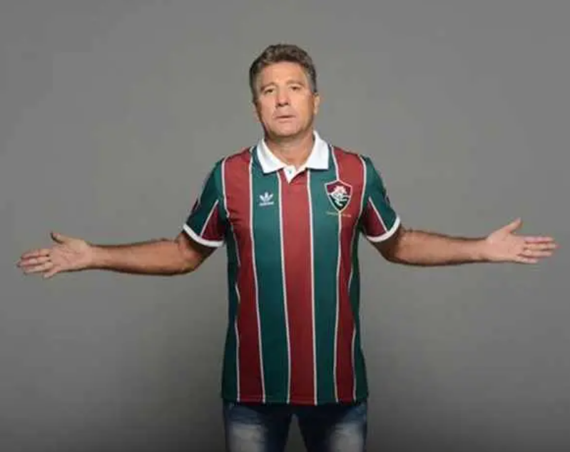 sergioestrela's tweet photo. Cadê a festa na Goethe?
Cadê as ruas de fogo?
Cadê a taça?
Cadê essa torcidinha q não canta?
#INTxFLU https://t.co/99XYv8Hm8x