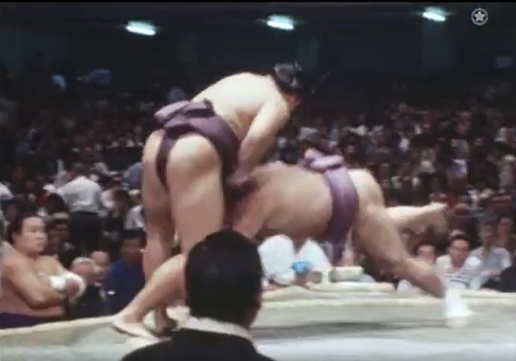 アーカイブ場所】 昭和57年九月場所四日目 天覧相撲。御前掛かりの